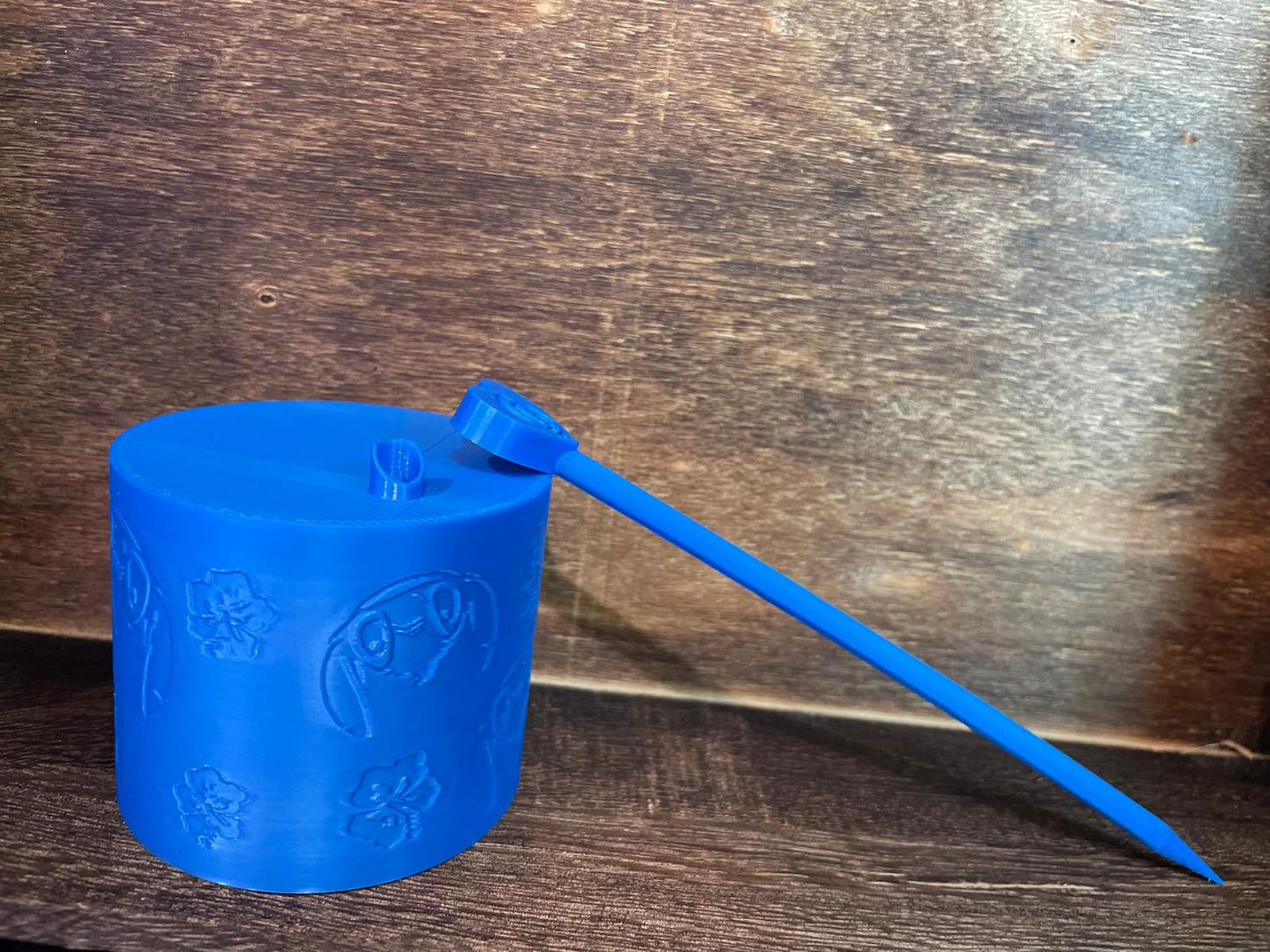 Funnel - Embudo XL con dibujos animados grabados en 3d